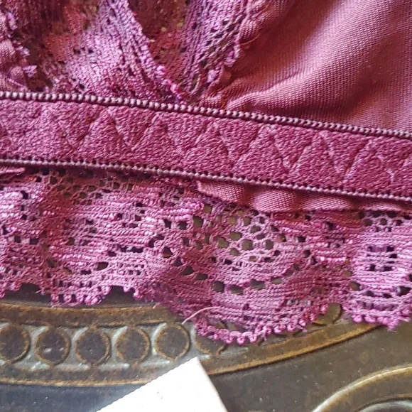 👌SWS Essentials Bra - Picture 3 of 4